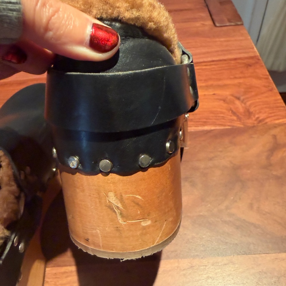 Re/Done Shearling Clogs - Picture 5 of 8